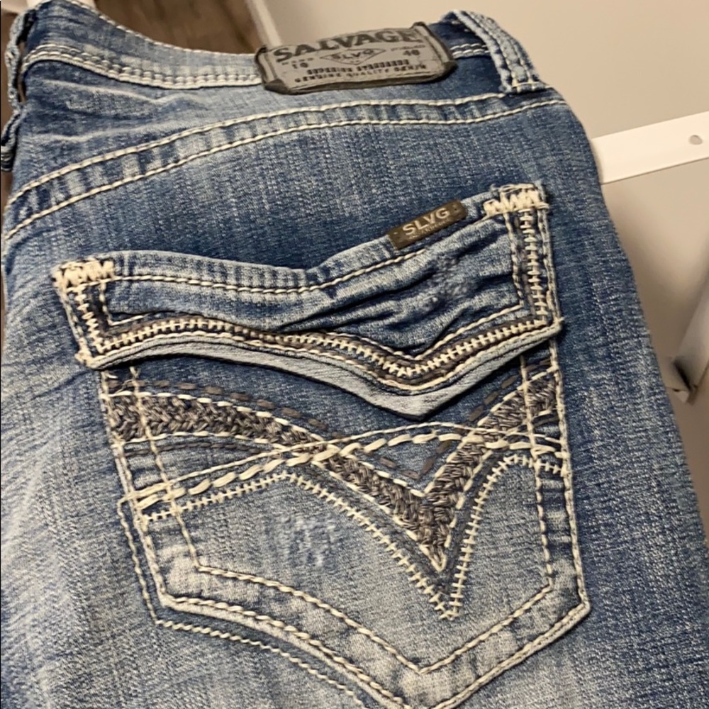 Buckle salvage jeans. 34R